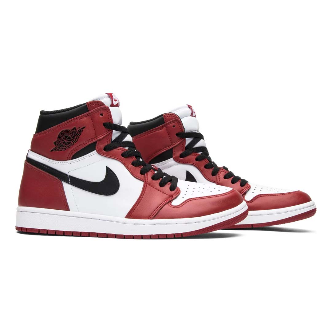 Air Jordan 1 Retro High OG 'Chicago' 2015 | NWAHYPE