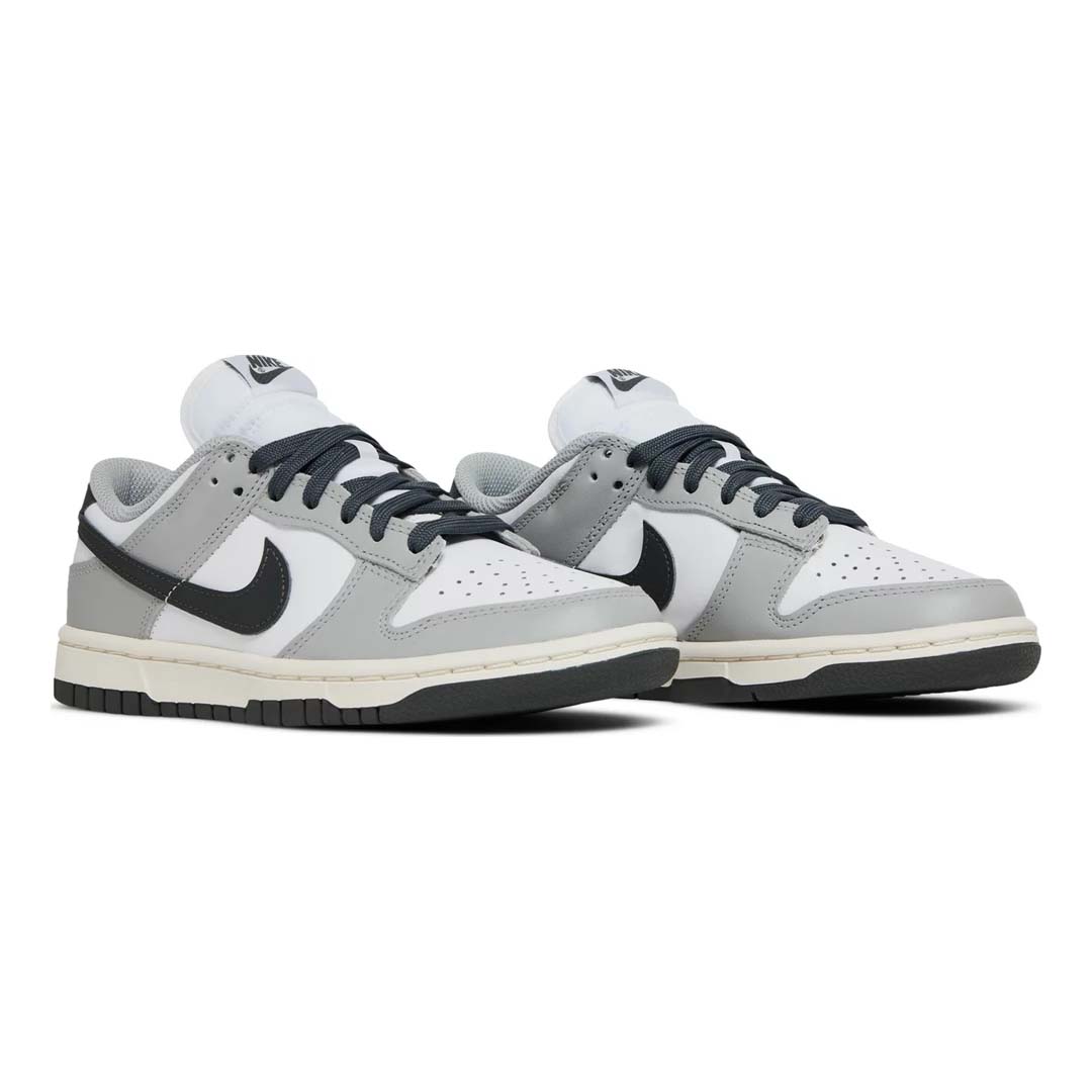 Dunk Low 'Light Smoke Grey' (W)